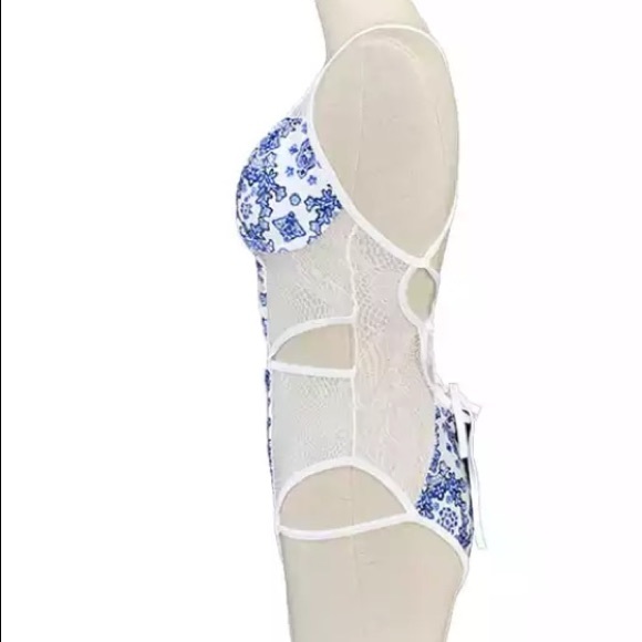 Monica Blue White Lace Swimsuit - Picture 4 of 6
